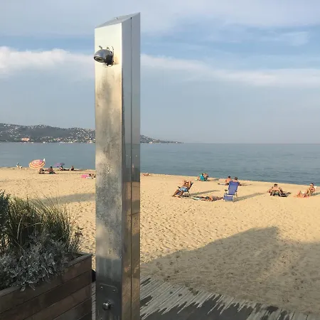 Apartman Maxime France 4 Etoiles Front De De La Nartelle Sainte-Maxime