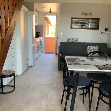 Apartman Maxime France 4 Etoiles Front De De La Nartelle Sainte-Maxime
